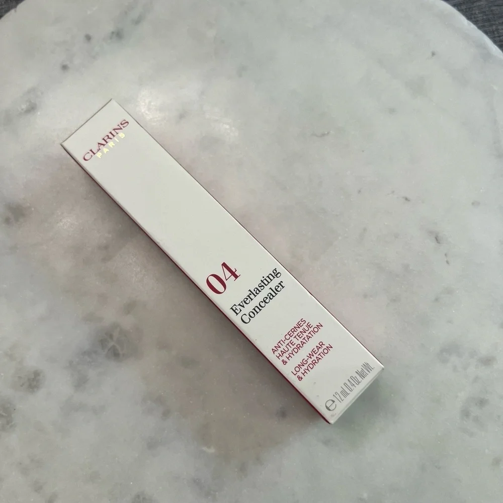 New NWT Clarins Everlasting Concealer‎ 04 Deep Makeup Beauty Face 12ml 0.4oz